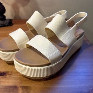 Reef Cream and Tan Platform Sandals